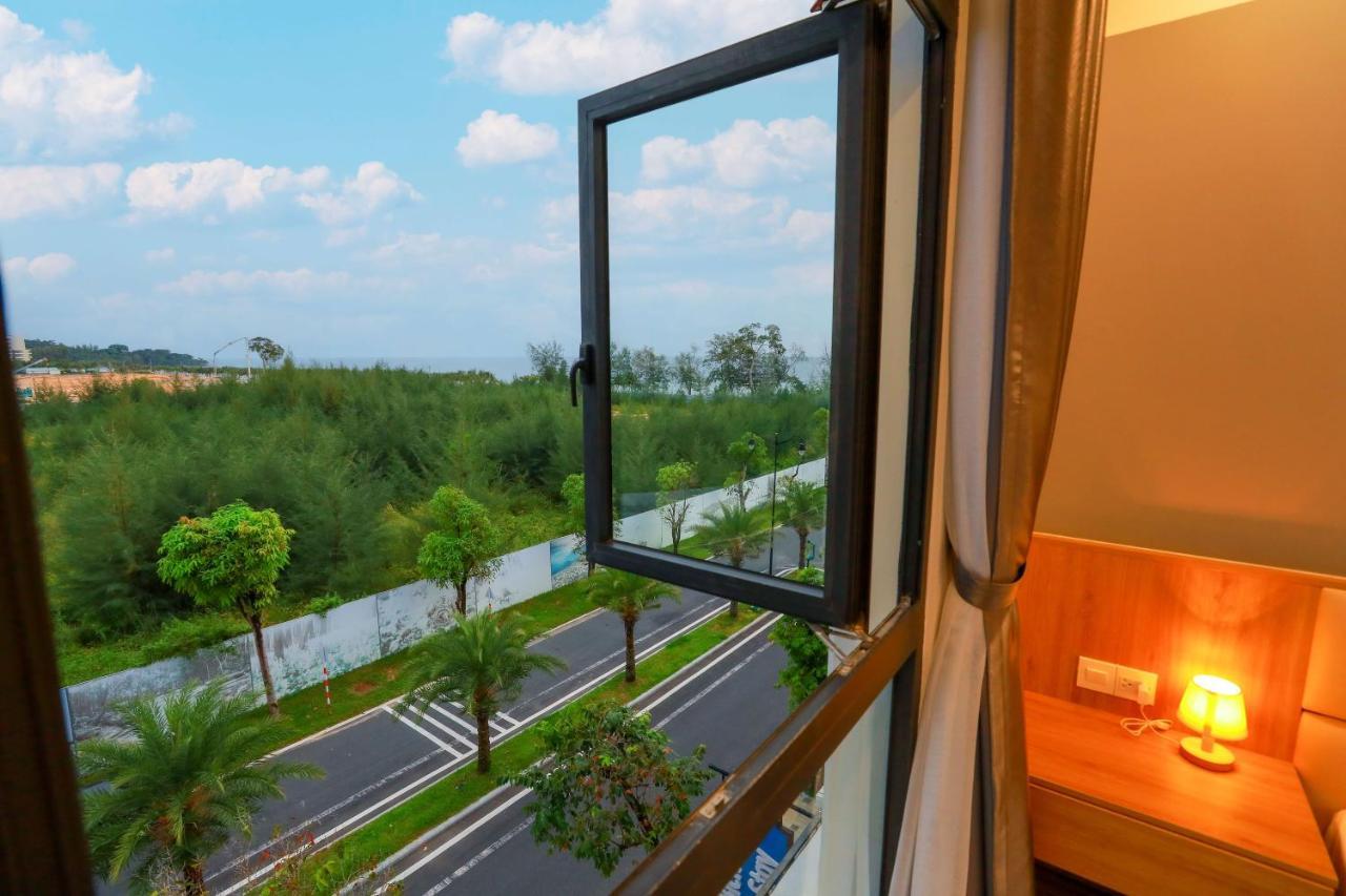 Отель The Sol House